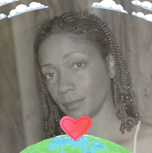 Meet your Posher, Loretta